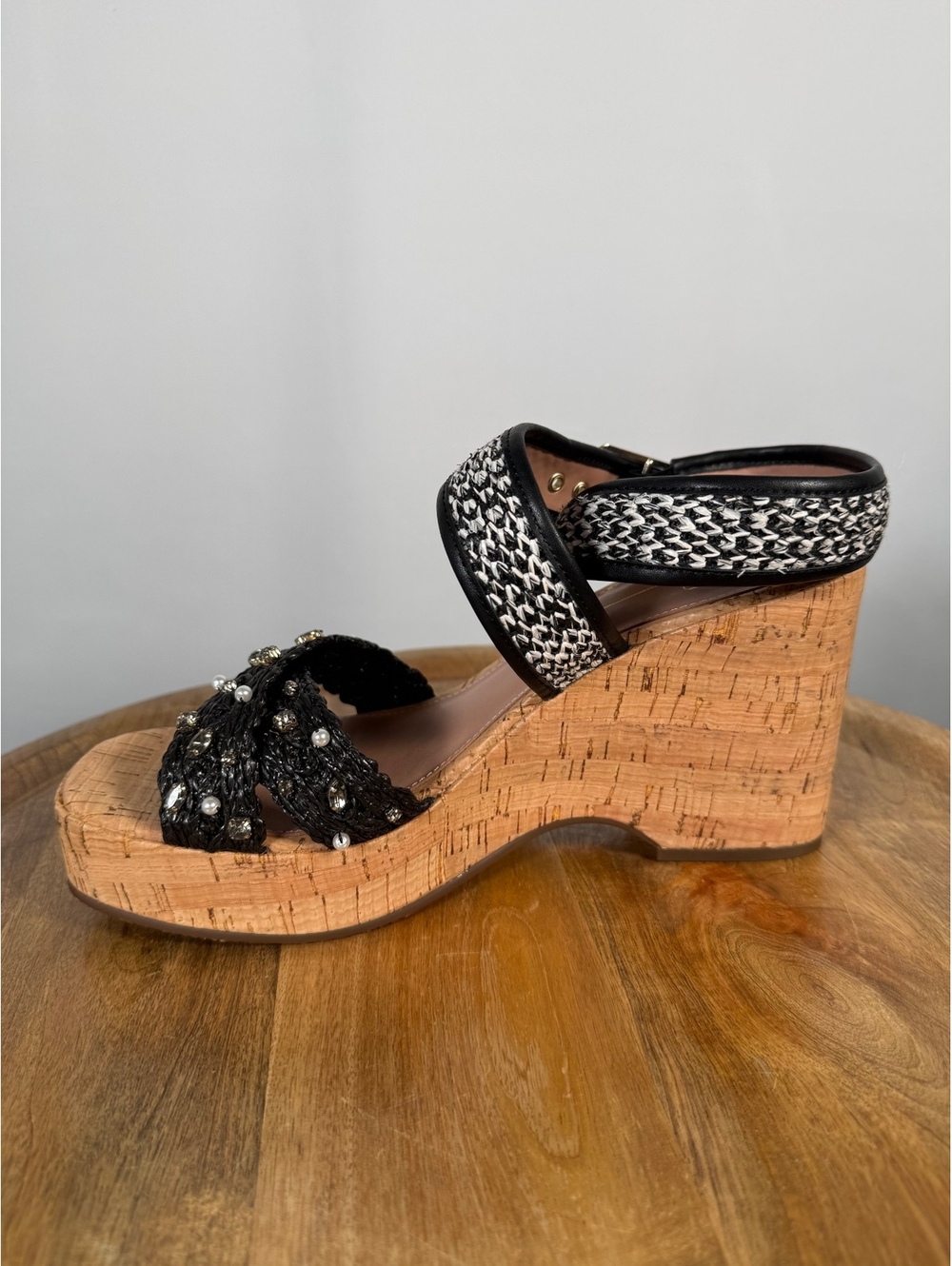 NWB Linea Paolo Varena Black Raffia Embellished Wedge Sandals Size 10 - Picture 10 of 10